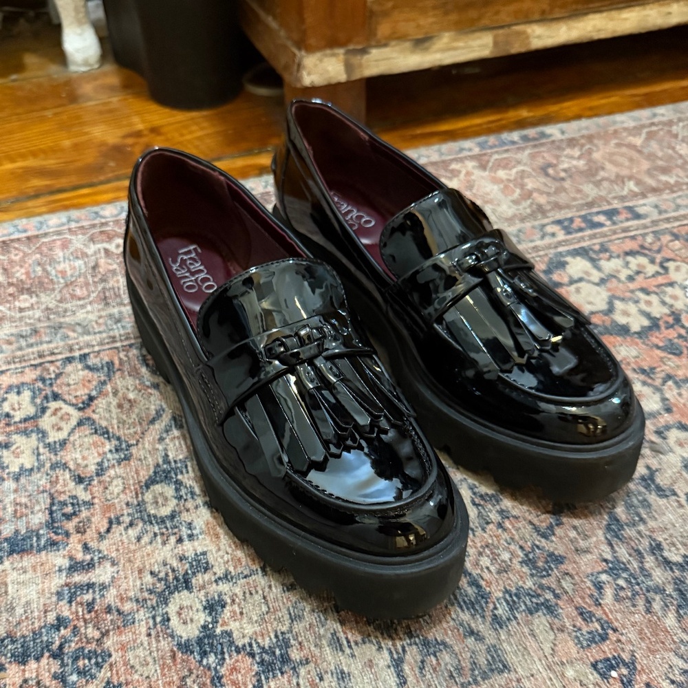 Franco Sarto Patent Loafers 7.5 38